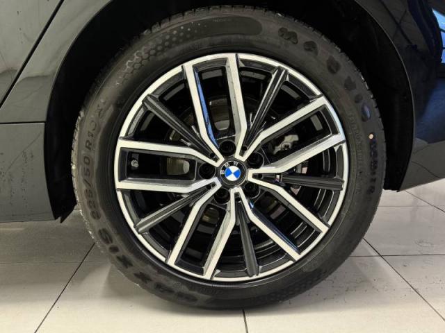 Bmw Serie 2 image 8