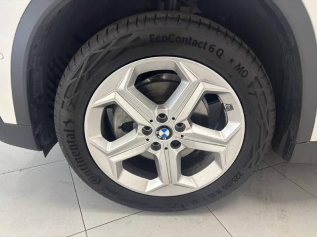 Bmw X1 image 8