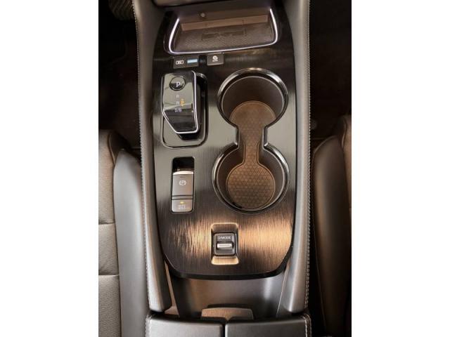 Nissan X-Trail image 9