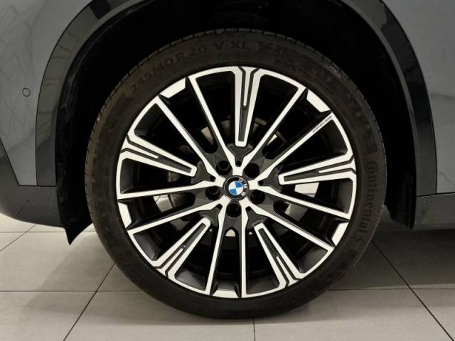 Bmw X1 image 1