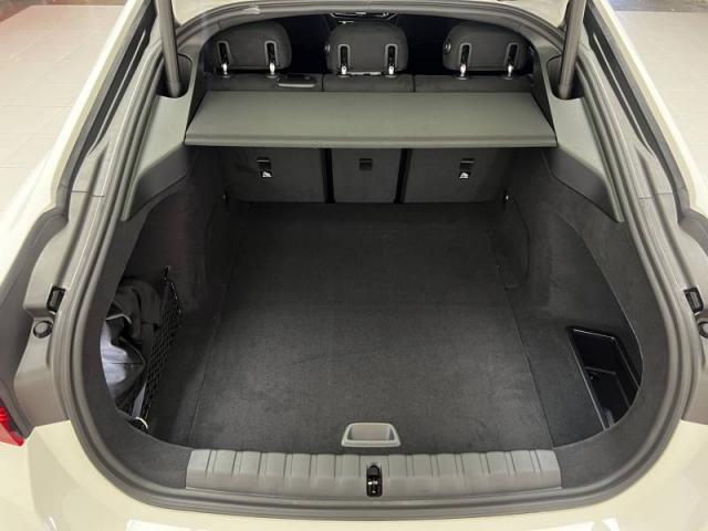 Bmw I4 image 9