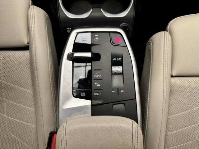 Bmw X1 image 8