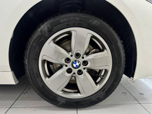 Bmw Série 1 image 6