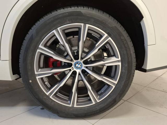 Bmw X5 image 2