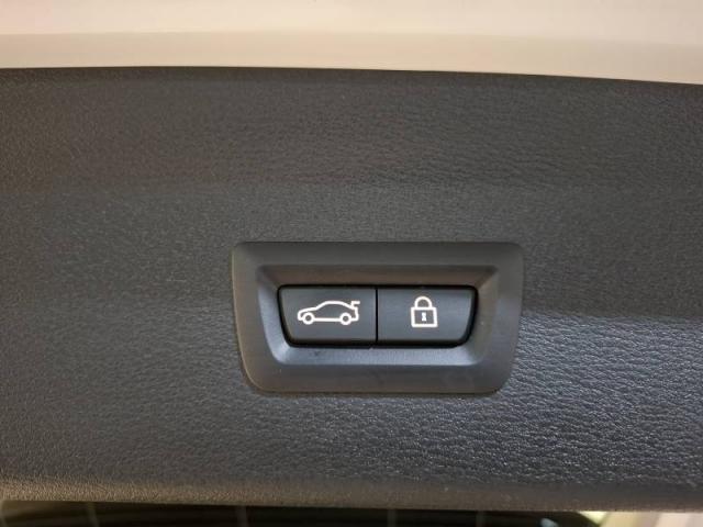 Bmw X1 image 8