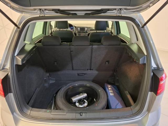 Volkswagen Golf Sportsvan image 1