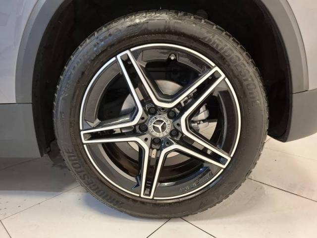Mercedes Benz Gla image 6
