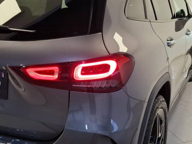 Mercedes Benz Gla image 5