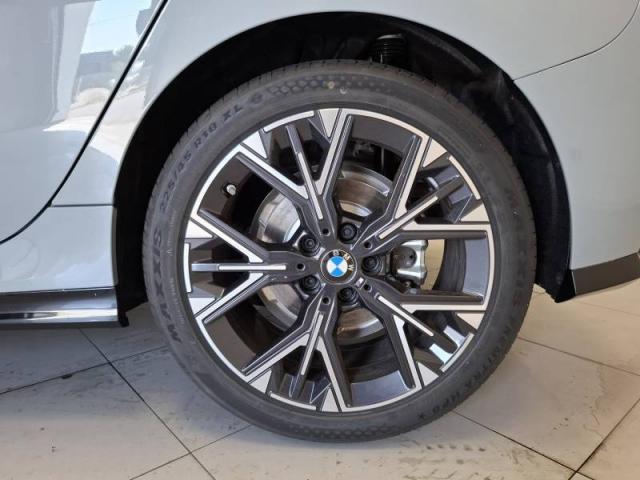 Bmw Série 1 image 9