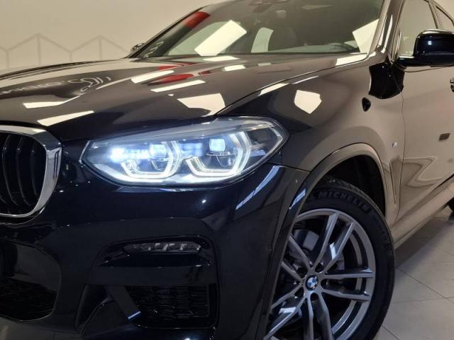 Bmw X4 image 2