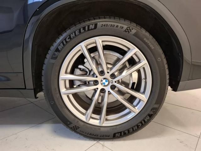 Bmw X4 image 7