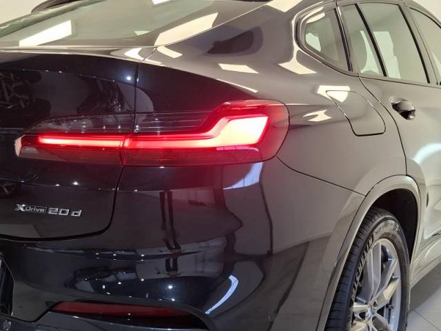 Bmw X4 image 8