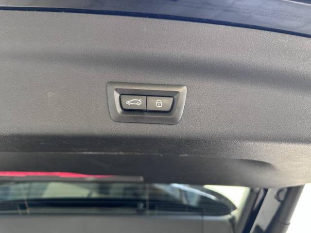 Bmw X1 image 2