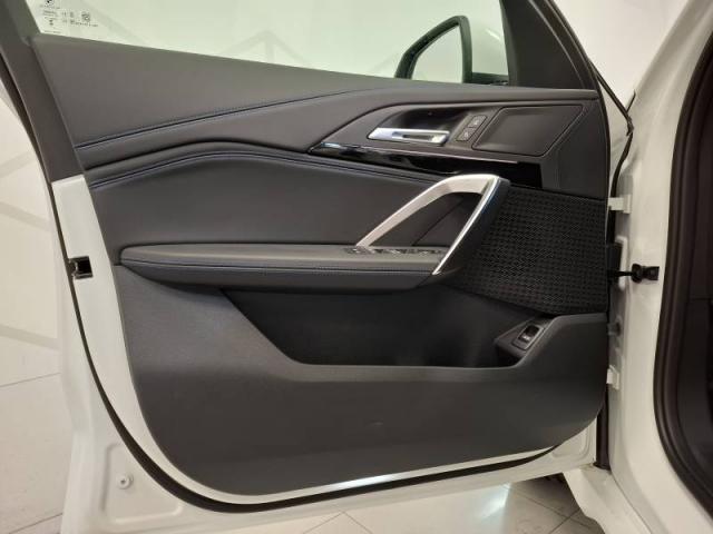 Bmw X1 image 9
