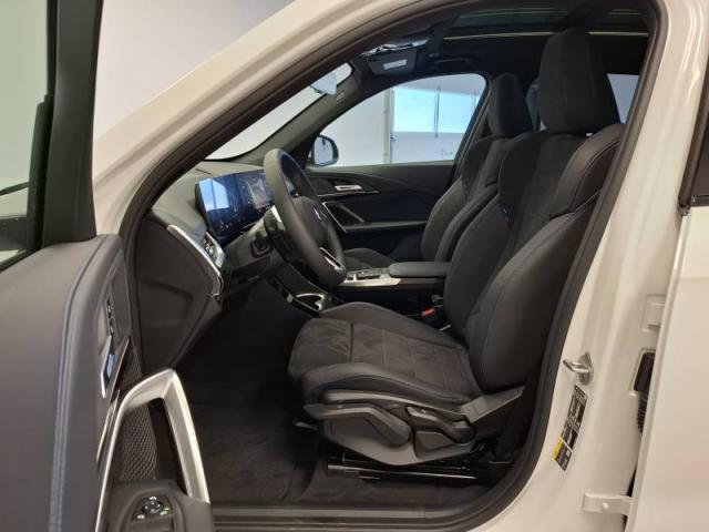Bmw X1 image 1
