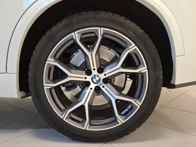 Bmw X5 image 1