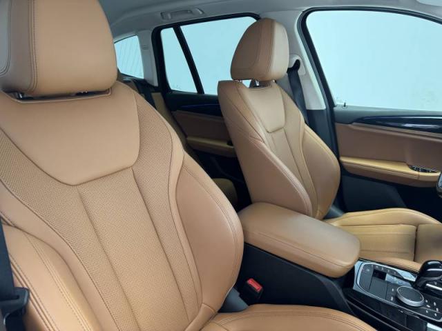Bmw X3 image 8