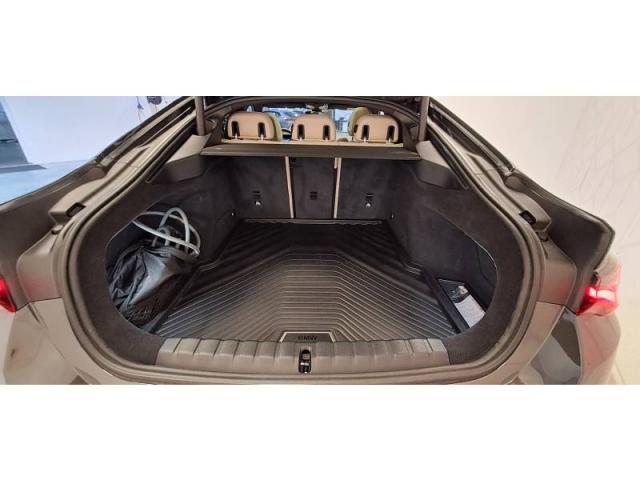 Bmw I4 image 4