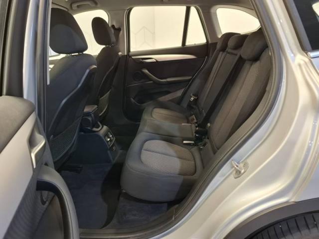 Bmw X1 image 9