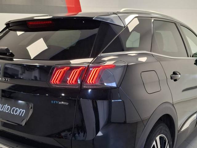 Peugeot 3008 image 2