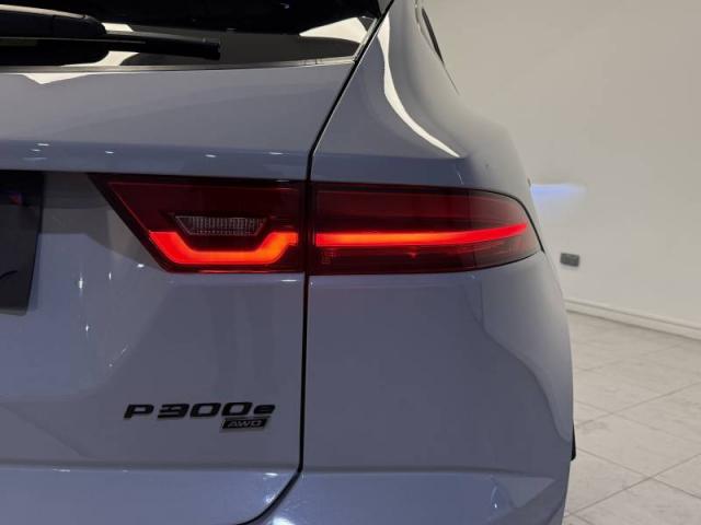 Jaguar E-Pace image 9