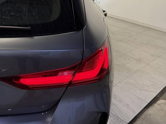 Bmw Série 1 image 6