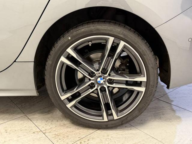 Bmw Série 1 image 2