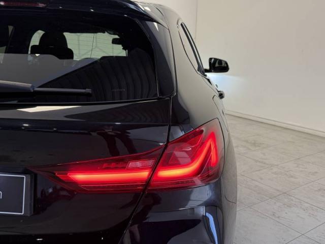 Bmw Série 1 image 2