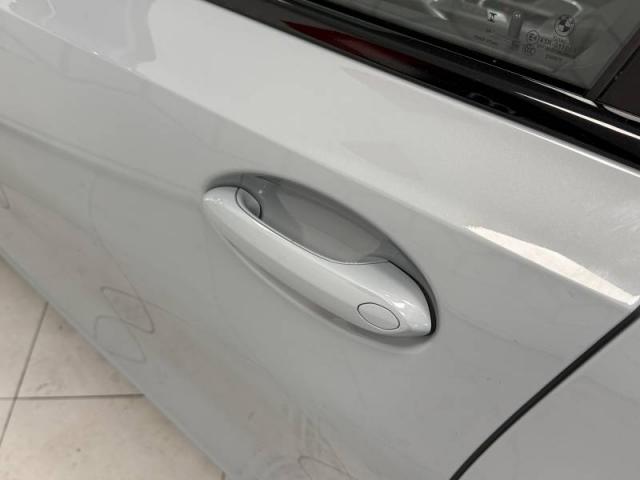 Bmw Série 3 image 2