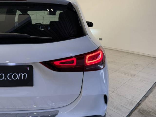Mercedes Benz Gla image 6