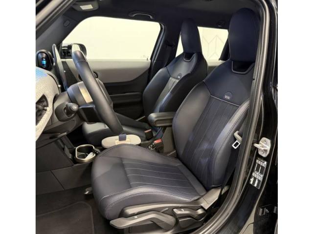 Mini Cooper image 8