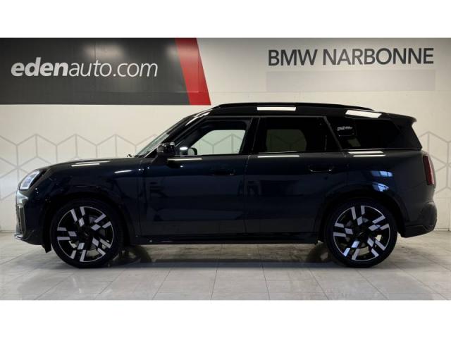 Mini Countryman image 9
