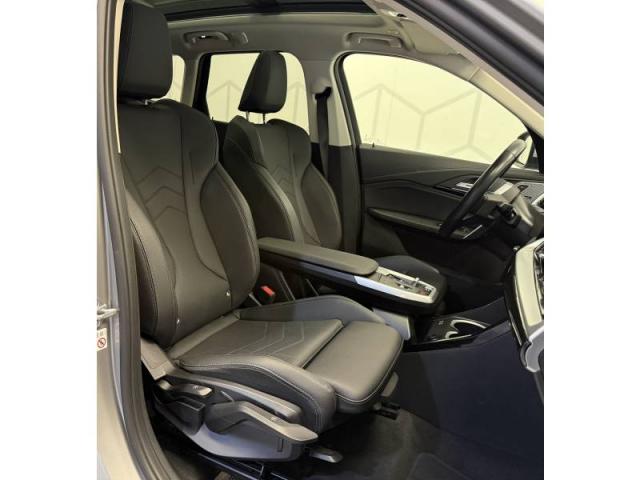 Bmw X1 image 2