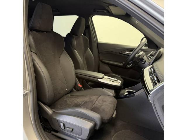 Bmw X1 image 2