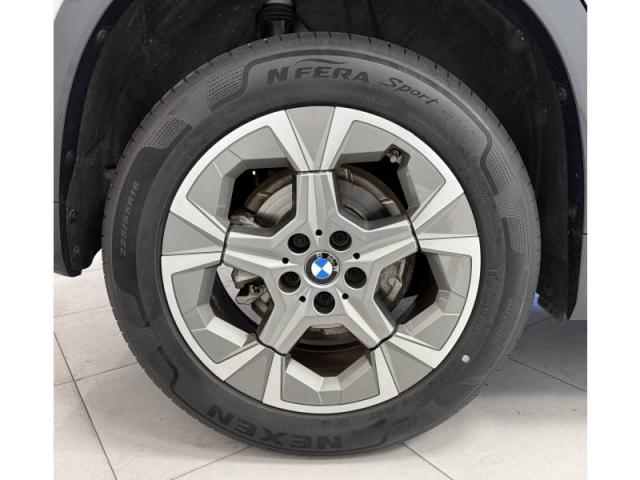 Bmw X1 image 9