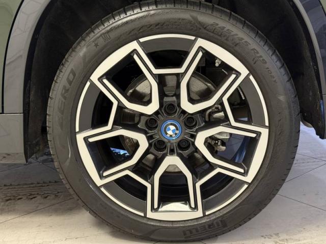 Bmw X1 image 2
