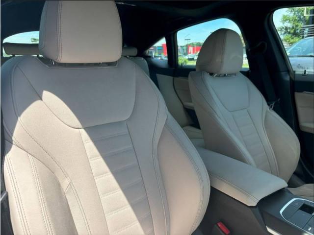 Bmw I4 image 2