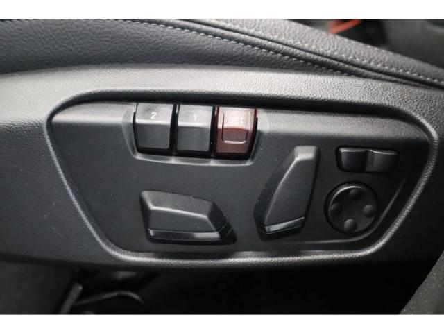 Bmw X1 image 8