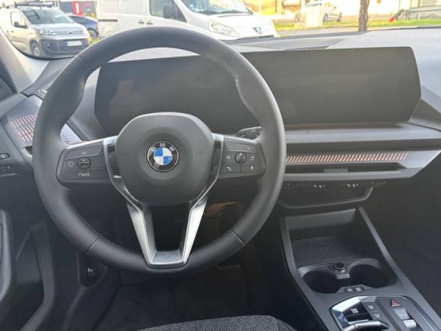 Bmw Série 1 image 9