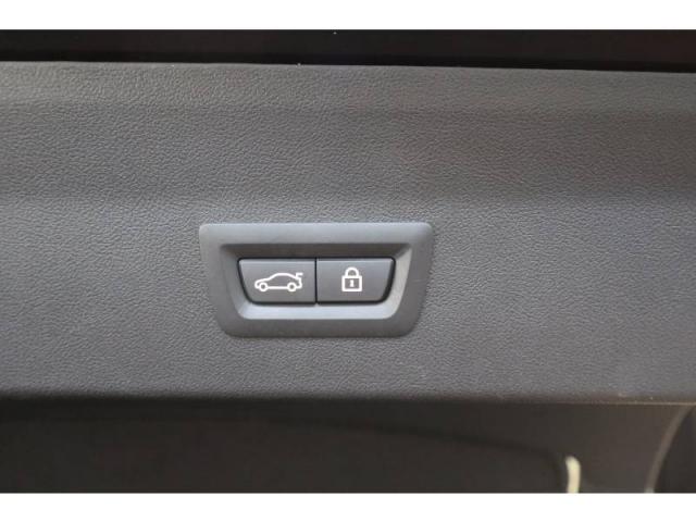Bmw X4 image 4