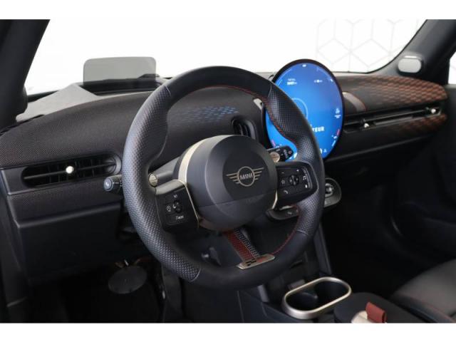 Mini Cooper image 6