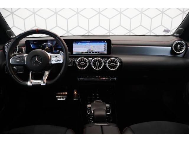 Mercedes Benz Cla image 9