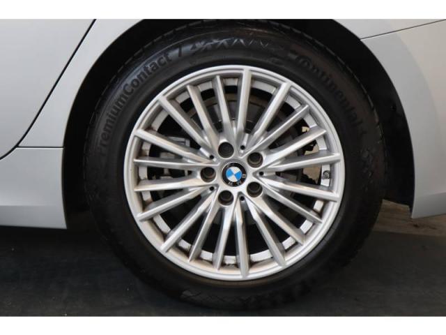 Bmw Série 3 image 1