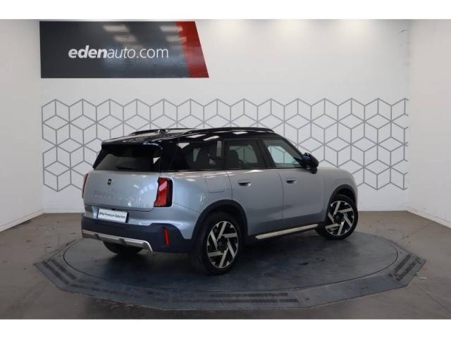 Mini Countryman image 8