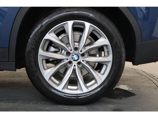 Bmw X3 image 8