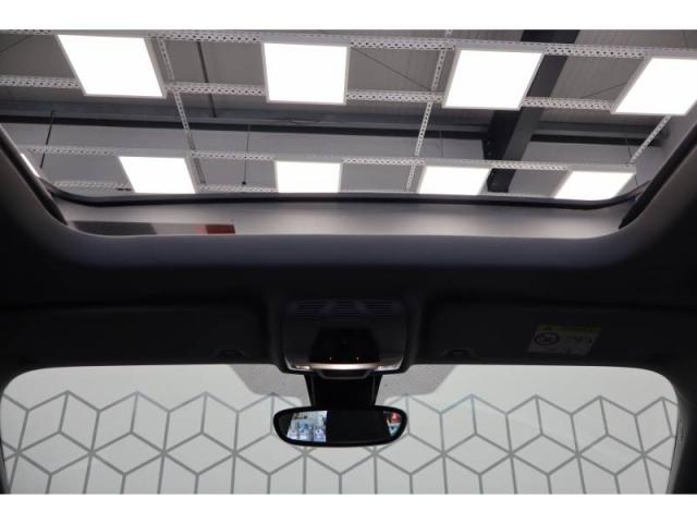 Bmw X1 image 2