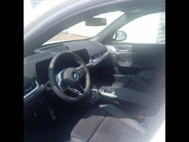 Bmw X1 image 8