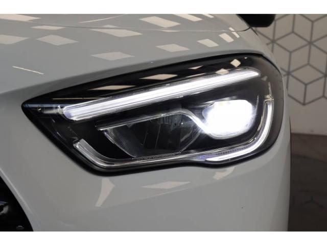 Mercedes Benz Gla image 2