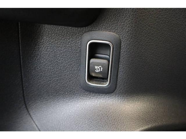 Mercedes Benz Gla image 7