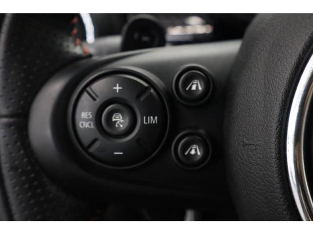 Mini Mini image 9